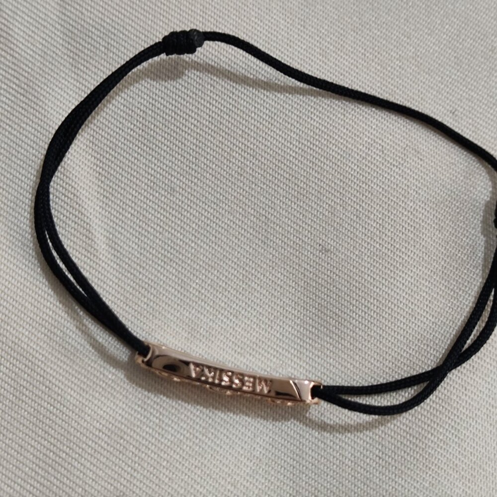 Messika Sliding Knot Adjustable Diamond Bracelet - Picture 5 of 9